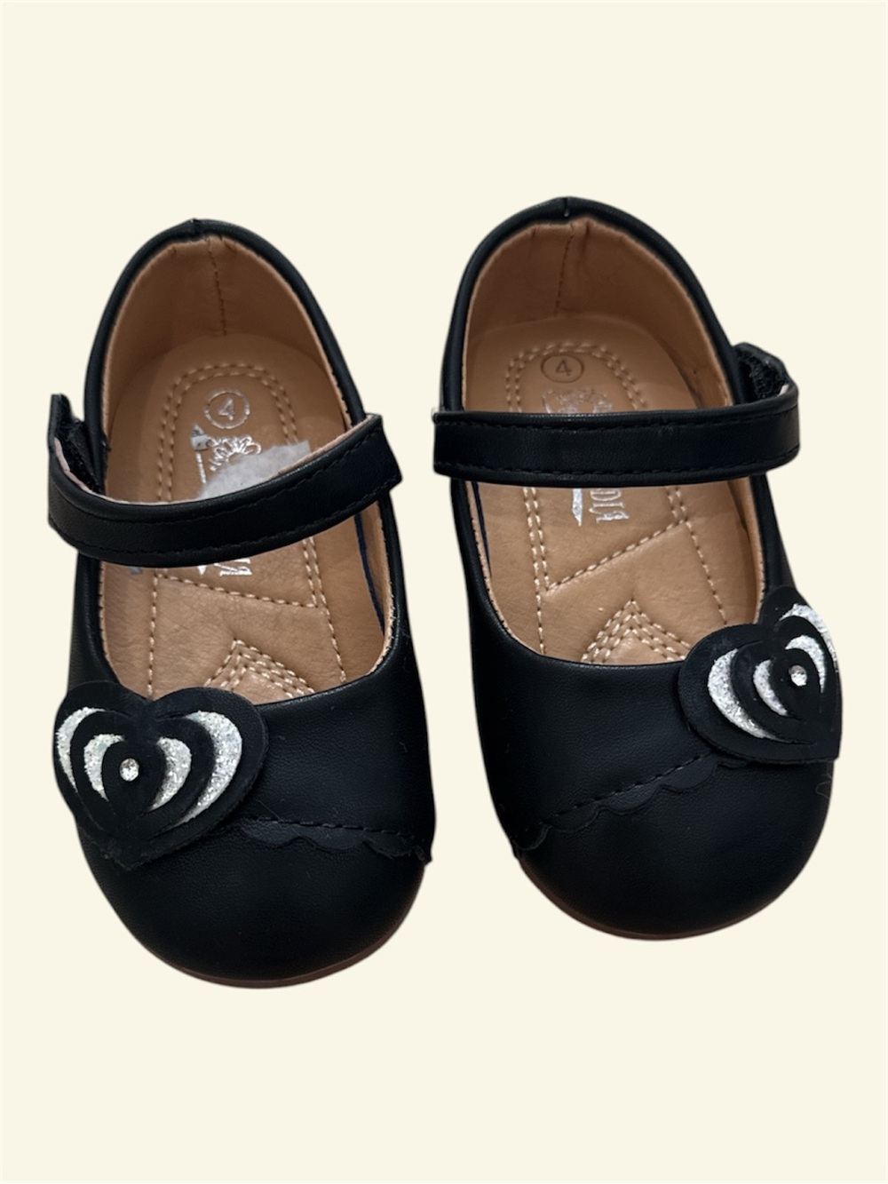 Girls Black Heart Accent Mary Jane Dress Shoes